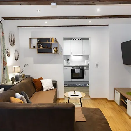 Schoenauer Top 2 Apartamento