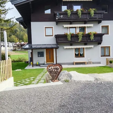 Schoenauer Top 2 Apartamento